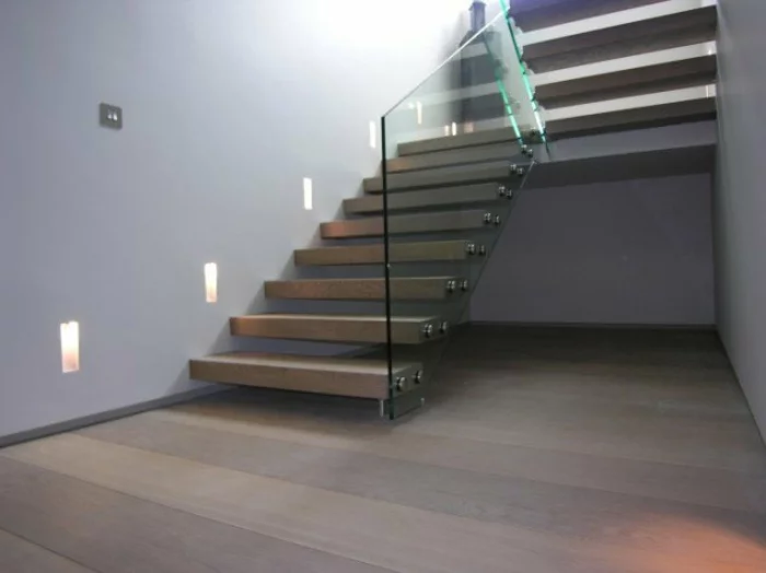 treppenhaus gestalten holz glas stahl minimalistisch