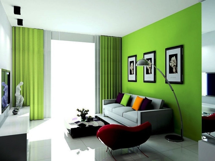 wohnidee wohnzimmer grüne akzente gardinen akzentwand