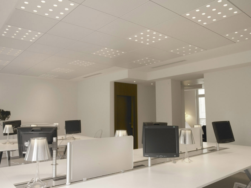 Beleuchtung am Arbeitsplatz moderne büroeinrichtung büro deckenleuchten
