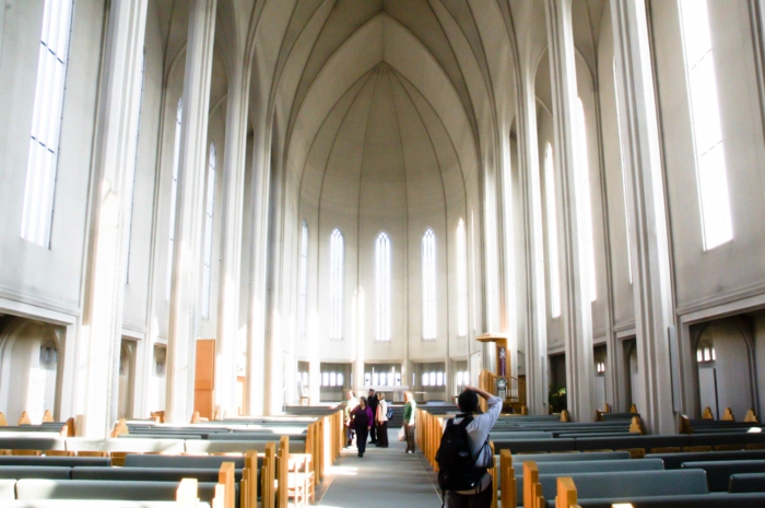 Hallgrímskirkja kirche innen Hauptstadt Island Reykjavík sehenswürdigkeiten