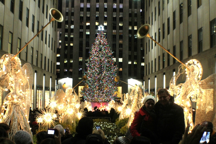 Rockefeller Center Tannenbaum bei Nacht Weihnachten in New York