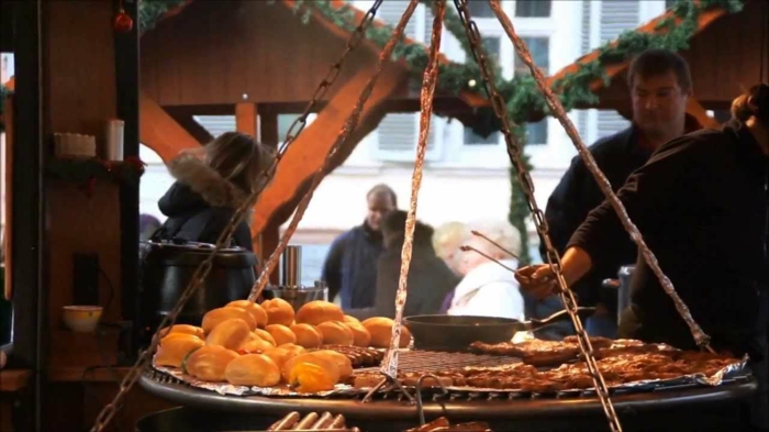 die schönsten weihnachtsmärkte weihnachtsschmuck strassbourg grill mittelalter