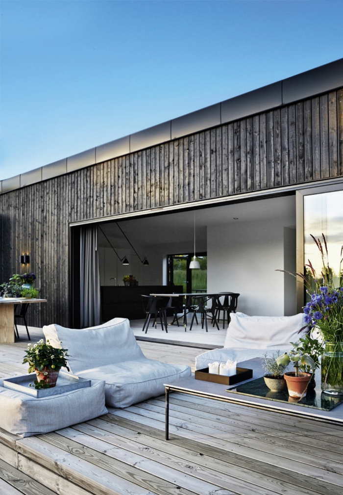 dänisches design skandinavische möbel emil thorups sommerhaus terrasse