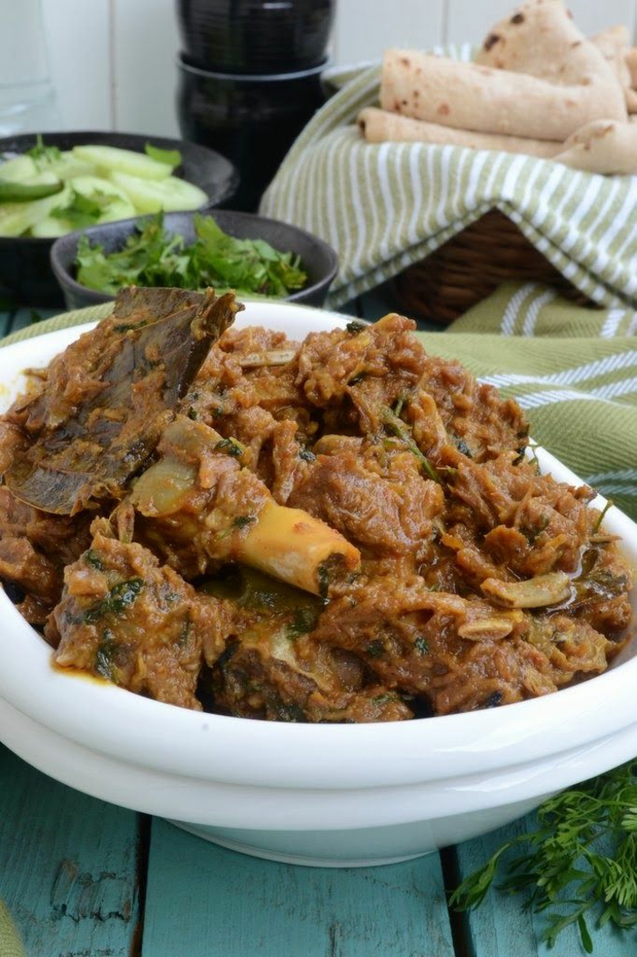 kardamom aromatisch gesundes essen indisch lamm curry