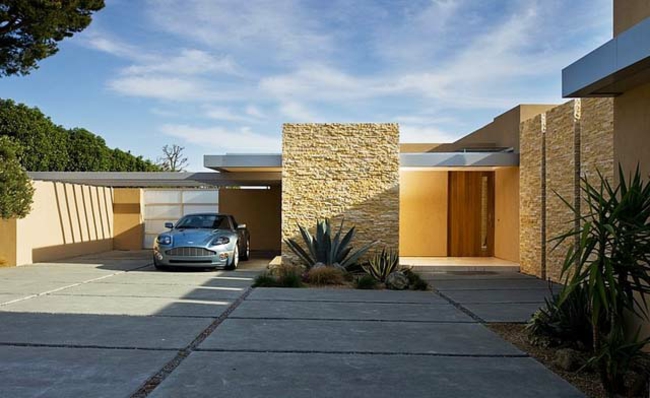moderne einfamilienhäuser hausfassade pflanzen auto