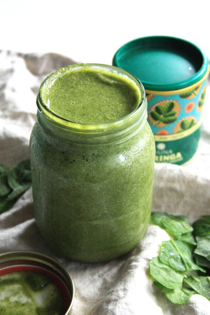 moringa pulver gesunde grüne smoothies zubereiten