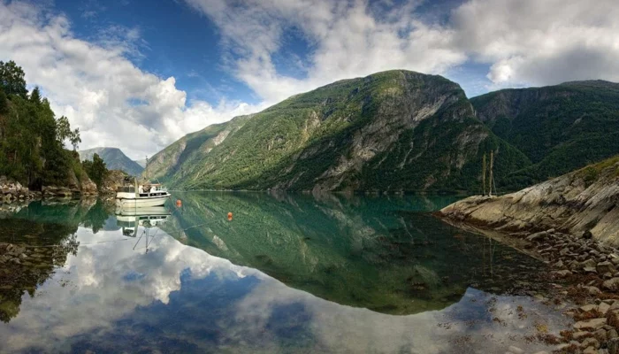 norwegen fjorde spiegelung