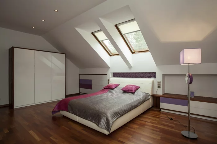 schlafzimmer einrichten schicke schlafzimmermöbel dachschräge einbauleuchten schöne bettwäsche