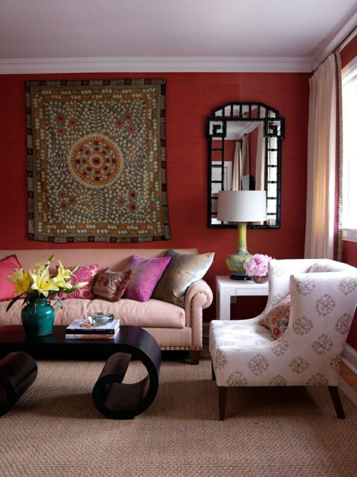 farbgestaltung wohnzimmer rote wandfarbe sisalteppich ausgefallener couchtisch