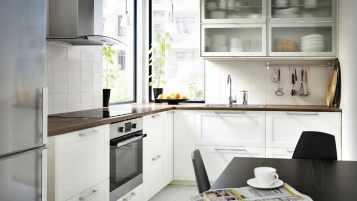 ikea küchen modern weiß grytnäs fronten glastüren