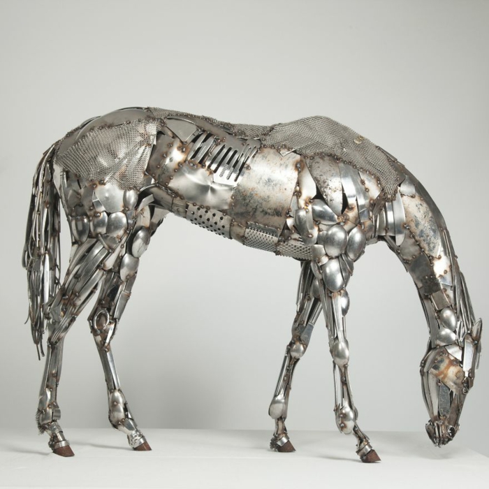 recycling basteln metall figur pferd kunst