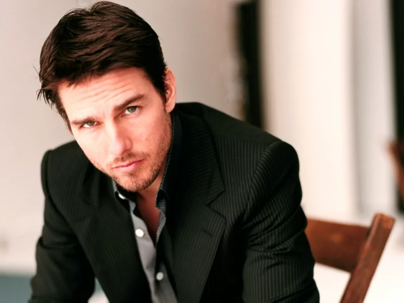 sexy Hollywood Schauspieler Stars aus der Filmmetropole junger Tom Cruise mit 2 Tage-Bart 