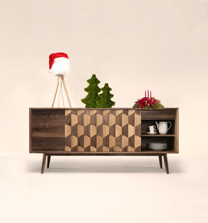 minimalistische Weihnachtsdeko mit Anrichte im Scandy Style