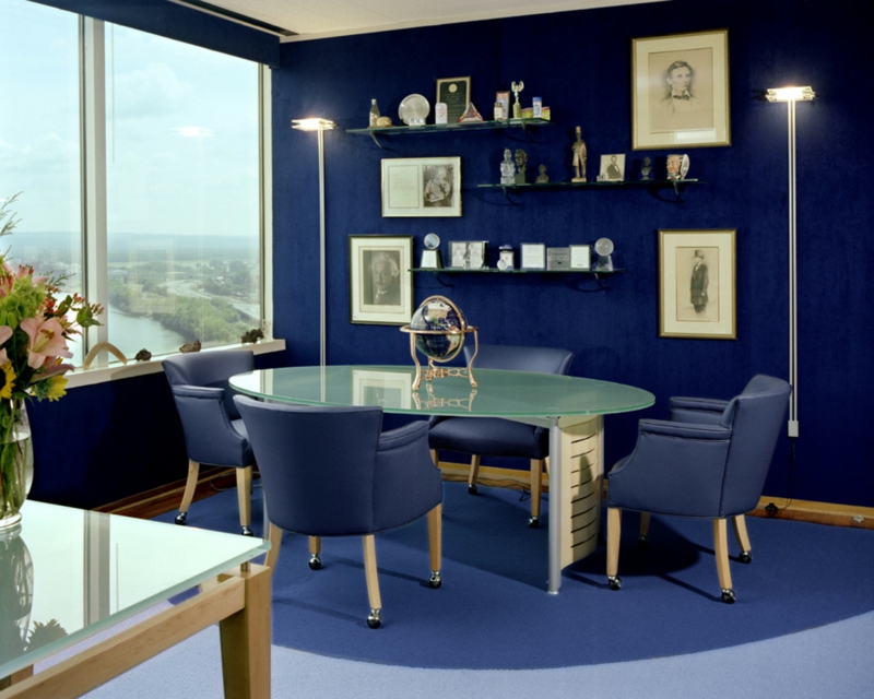 wabdfarben trends dunkelblau teppich möbel moderne wandfarben