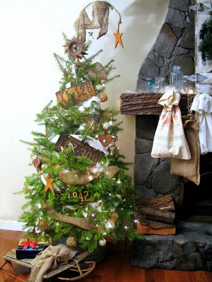 weihnachtsdekoration ideen diy deko kamin weihnachtsbaum upcycling