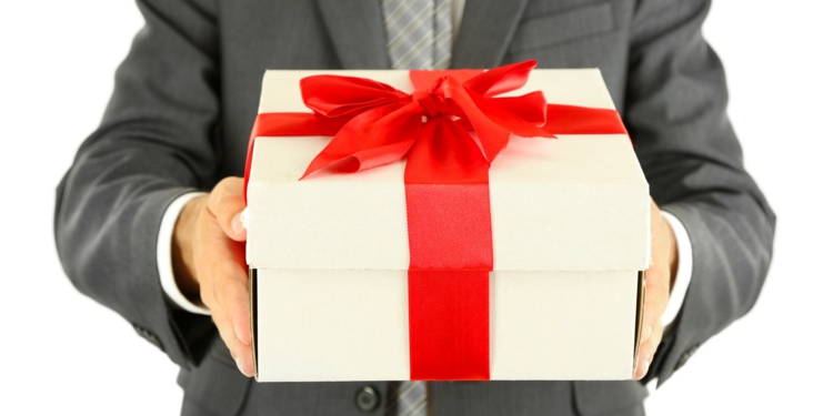 weihnachtsgeschenkideen originelle firmengeschenke aussuchen