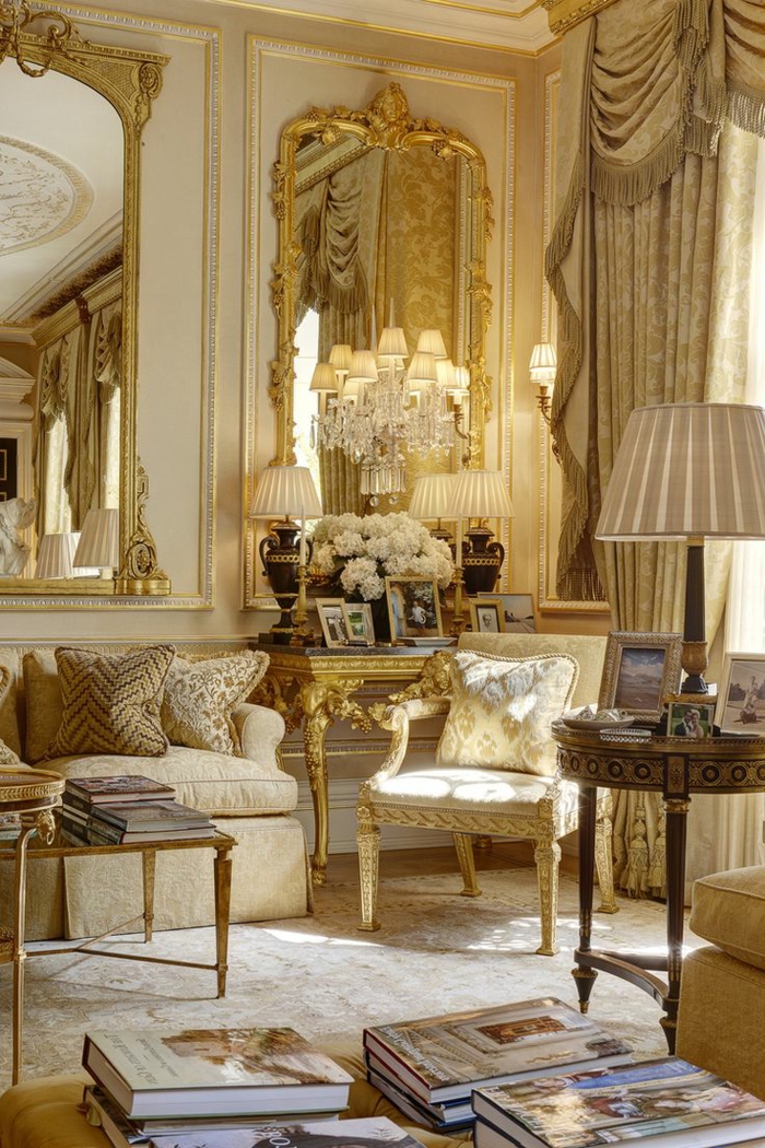 wohnzimmer landhausstil französischer stil luxuriös wandspiegel