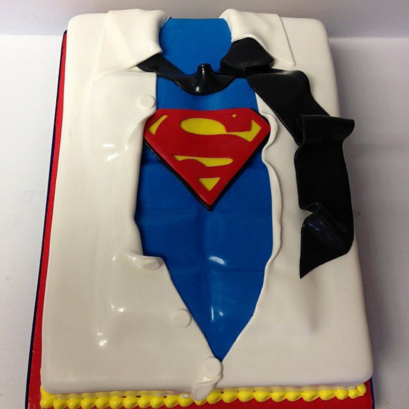 Kinder Tortendeko Geburtstagstorten Bilder Superman Kostüm