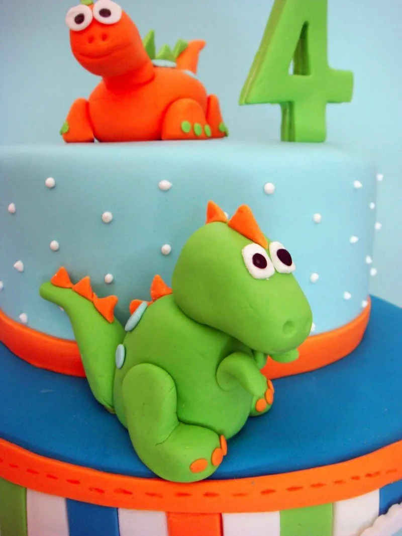 Kindertorte Geburtstagstorten Bilder Tortendeko Dinosaurier