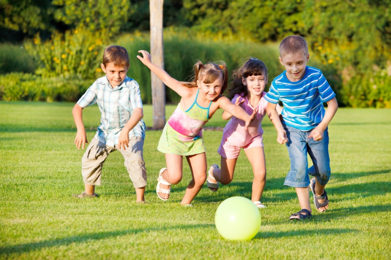 Wie können Kinder abnehmen im Freien spielen