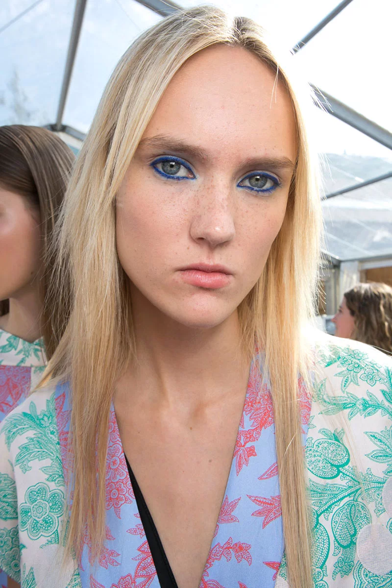 blaue Lidschatten Augen Make up 2016 trends saunders Styling Tipps