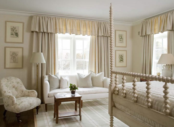 blickdichte gardinen wohnideen schlafzimmer beige vorhänge karierter teppich