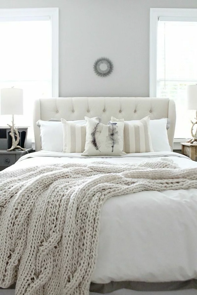 einfarbige Bettwäsche weiß gestichte Bettdecke Winterbettwäsche