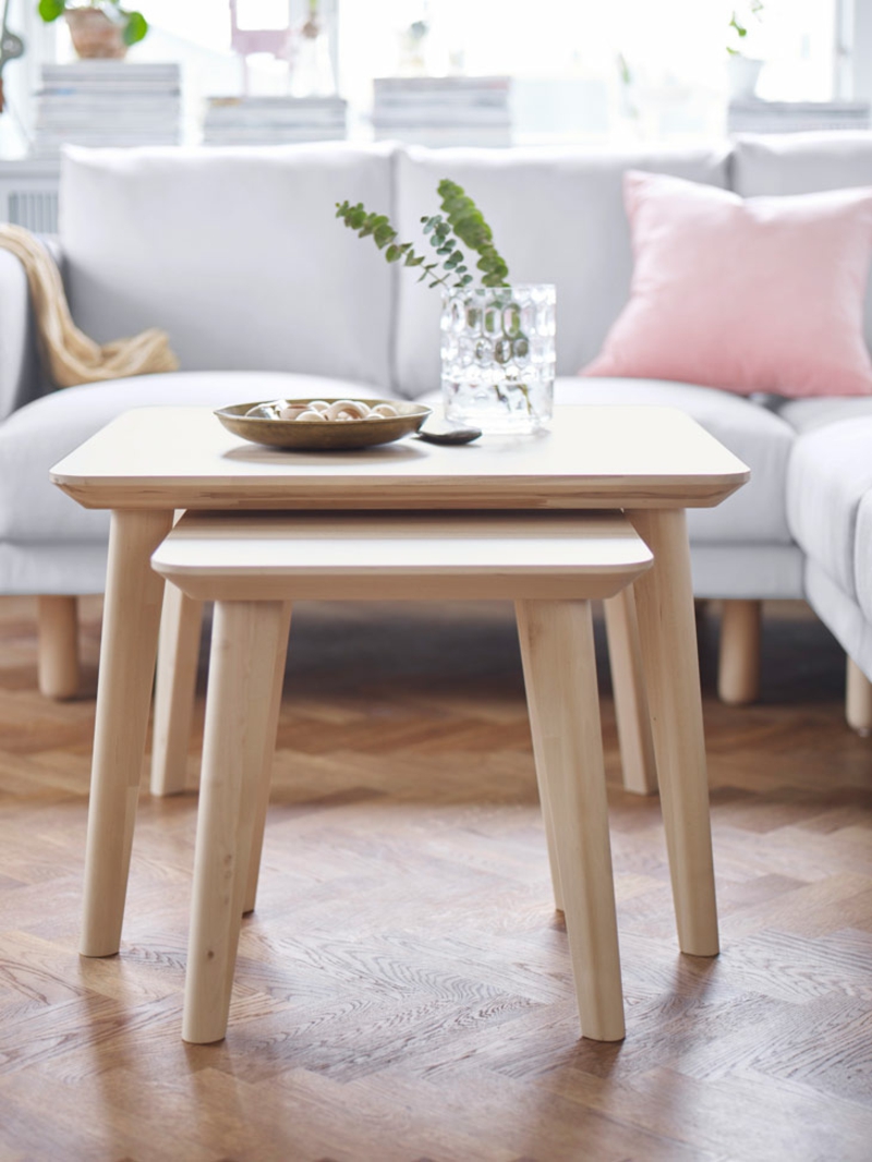 neuer Ikea Katalog online Wohnzimmertische Holz