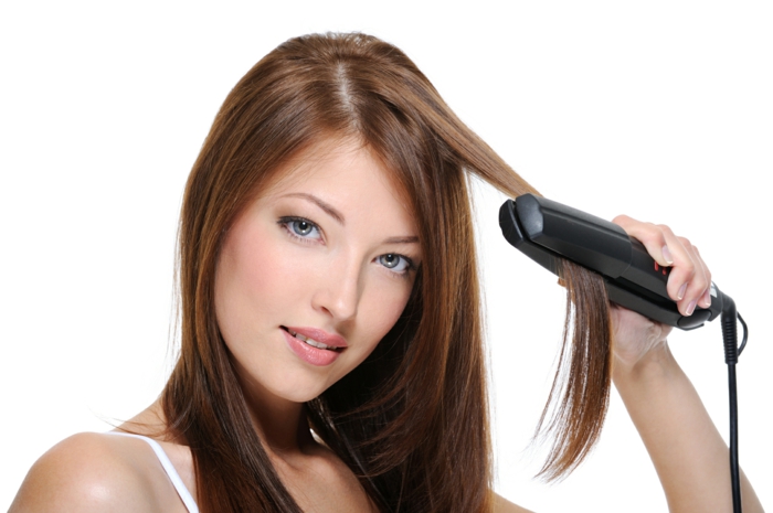 richtige haarpflege hautpflege haarglätter glatteisen richtig benutzen 