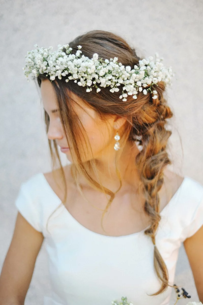 romantischer Haarschmuck Braut Blumen Flechtfrisuren Hochzeit