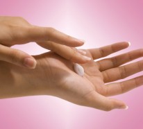Trockene Hände im Winter? Hier sind einige Tipps, die Sie vor diesem Problem retten!