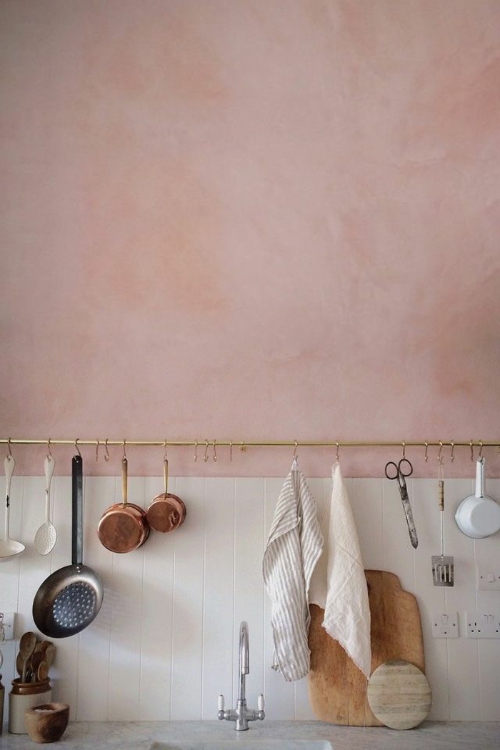 wandfarben 2016 trendfarben küche rosa lachsfarbene wand farbtendenzen