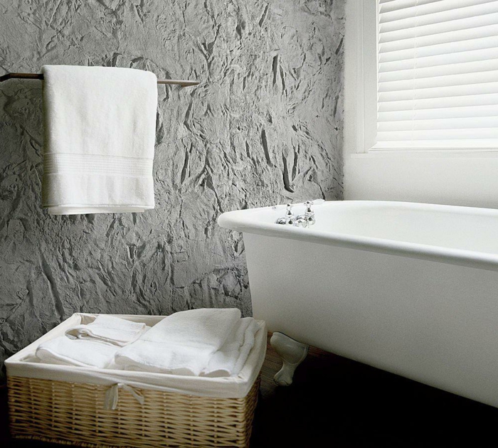 wandpaneele steinoptik badezimmer gestalten badewanne
