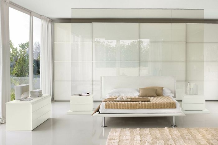 weißer kleiderschrank wohnideen schlafzimmer panoramafenster weißer boden