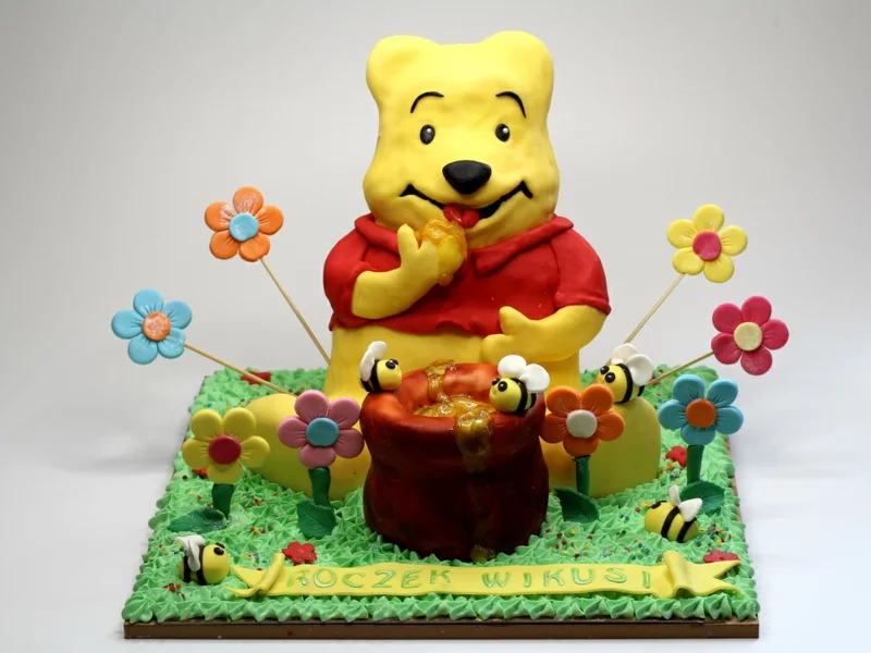 winnie the pooh 3D Tortendekoration Geburtstag Kindertorte Bilder