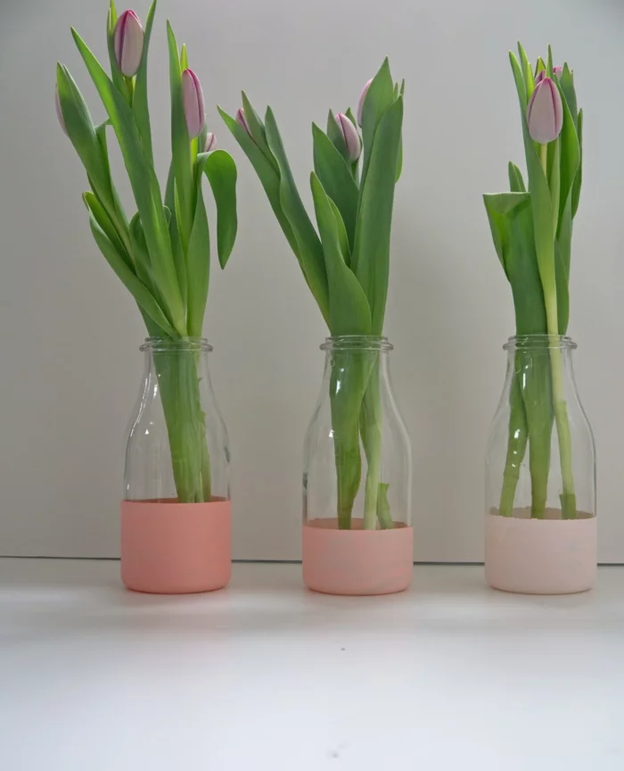 wohnideen selber machen vasen tulpen dekoideen