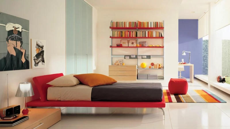 Beispiele für Kinderzimmer für Jungs bunte Raumgestaltung bequemes Bett offenes Regal 