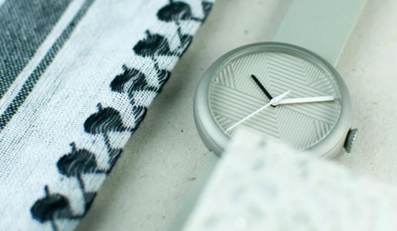 Quarz Armbanduhr Schweizer Uhren Objest Hach