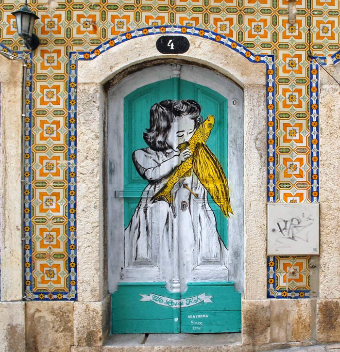 alte Haustüren neu gestalten moderne Haustüren Grafitti Kunst