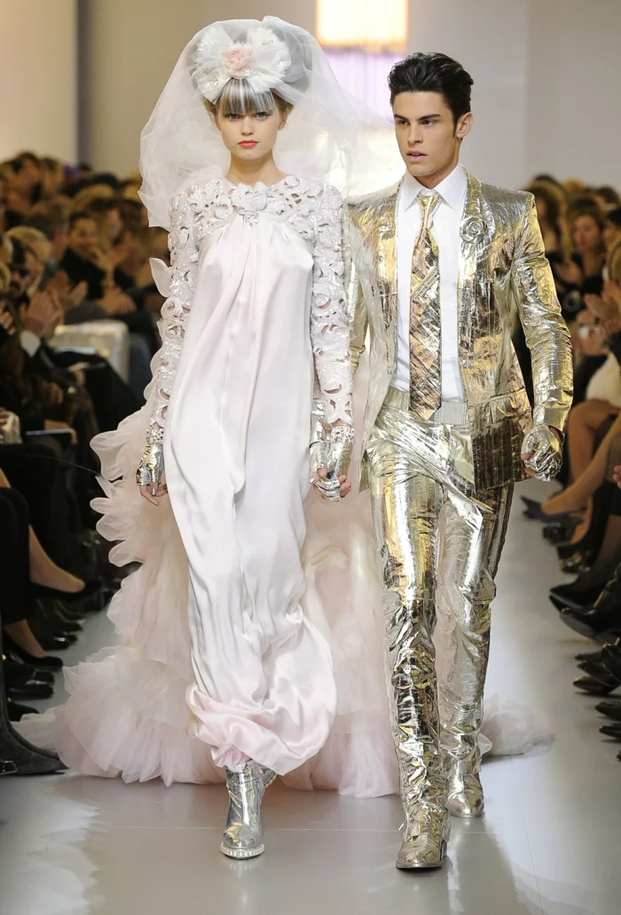 ausgefallene brautkleider haute couture designer hochzeitkleider chanel 2010