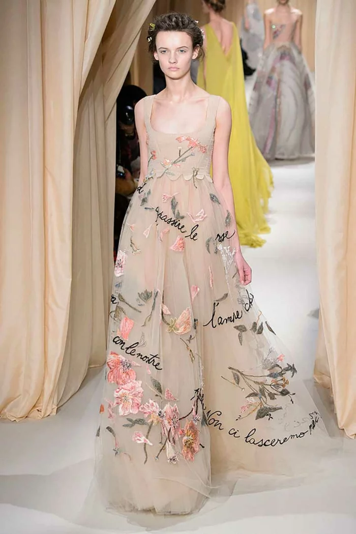 designer brautkleider hochzeitskleid brautmode haute couture valentino
