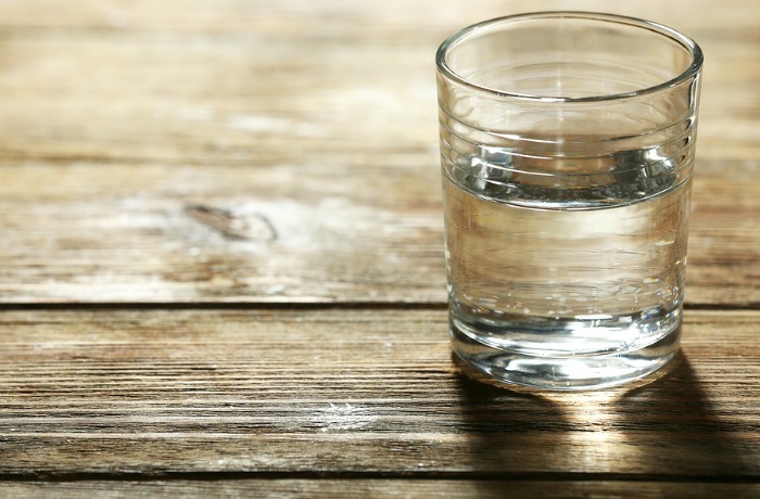detox kur gesund abnehmen entspannung wasser trinken