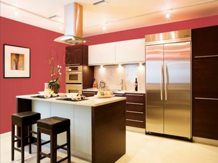 farbgestaltung-küche-gelbe-küche-einbauküche-rote-wand