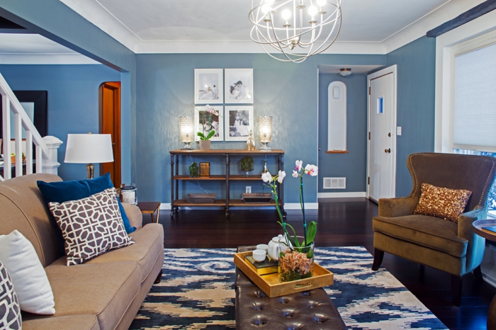 farbgestaltung wohnzimmer wandgestaltung wanddesign blass blau