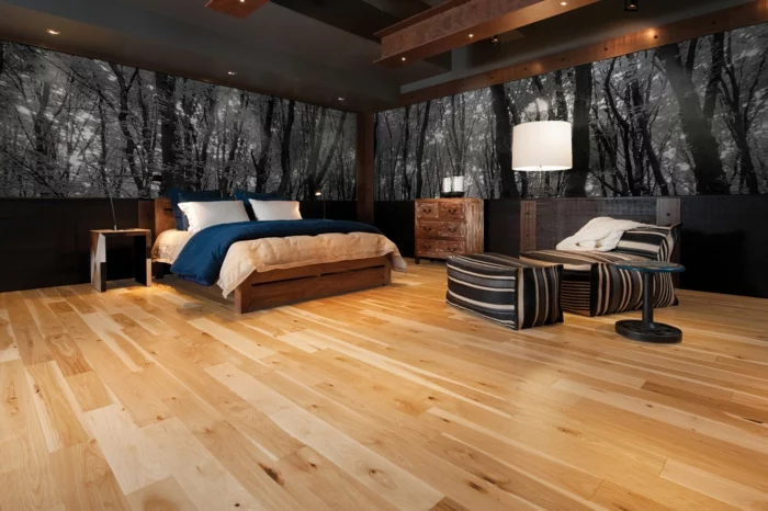 welcher Bodenbelag - geräumiges Schlafzimmer mit Bodenbelag in Holzoptik