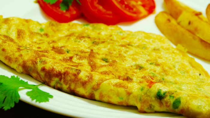 schnelles essen essen ei omelett käse koriander