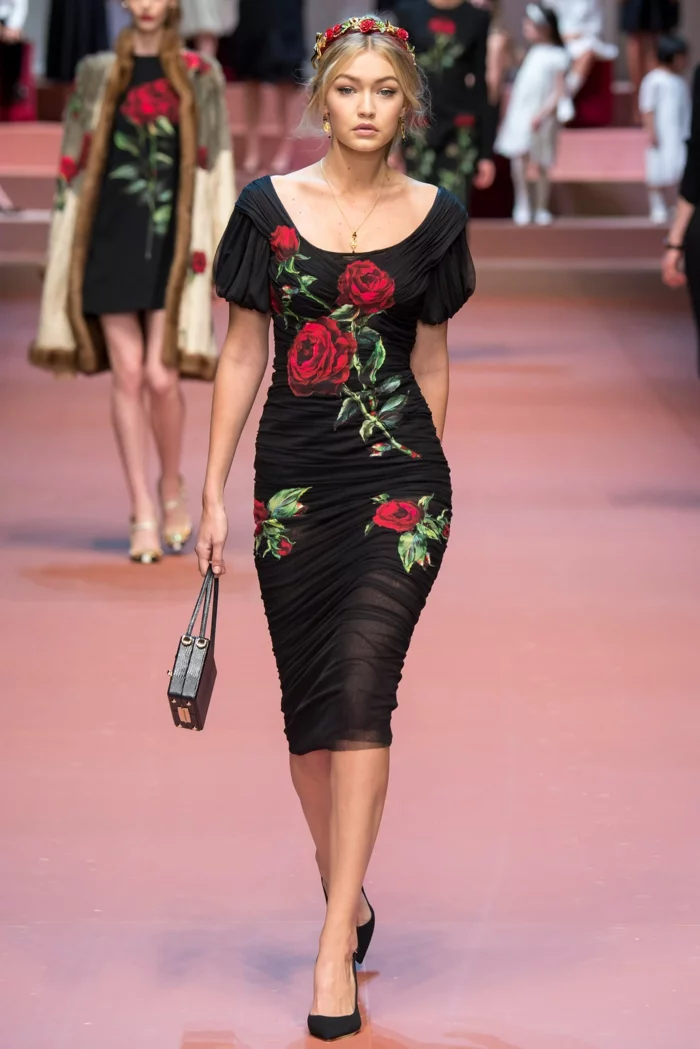 vintage kleider damenmode neue tendenzen rote rosen sommer 2016 dolce gabbana