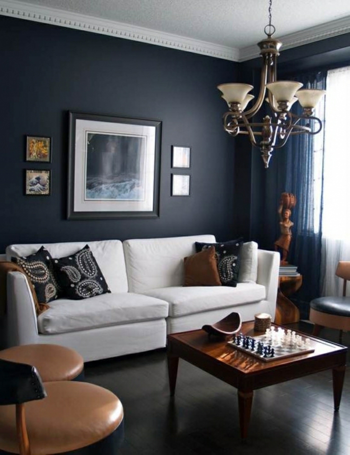 wandfarbe schwarz weißes sofa retro möbel