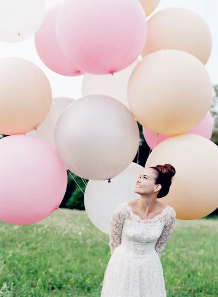 Hochzeitsfeier Ideen rosa romantische Hochzeitsdeko selber machen Luftballons