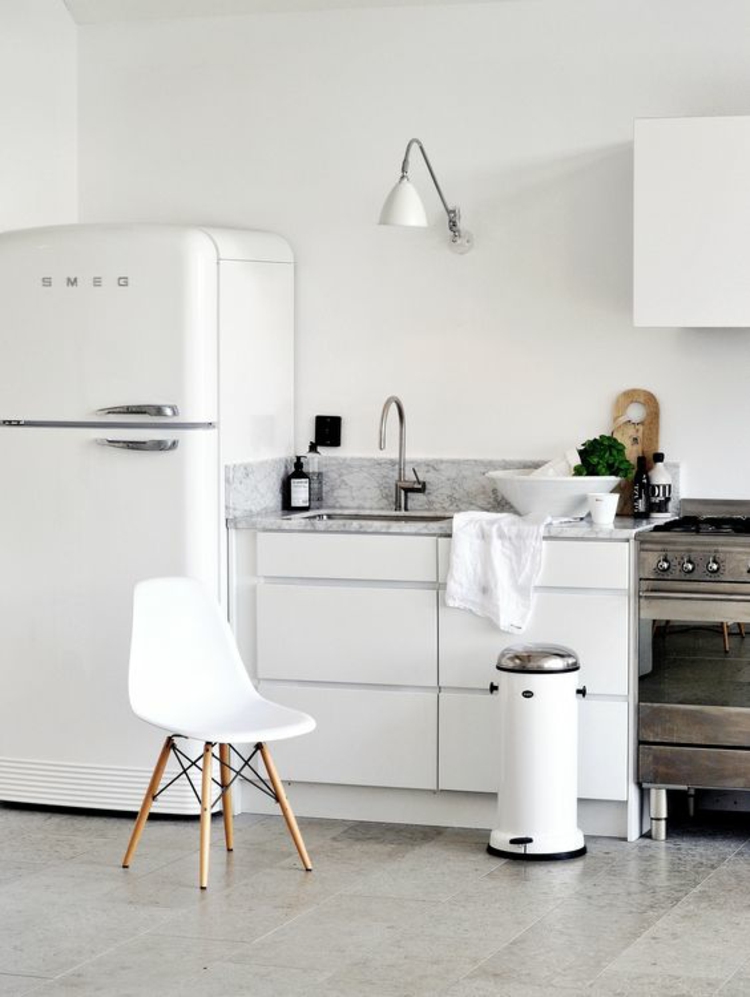Retro Kühlschrank smeg weiß Küchengestaltung Ideen
